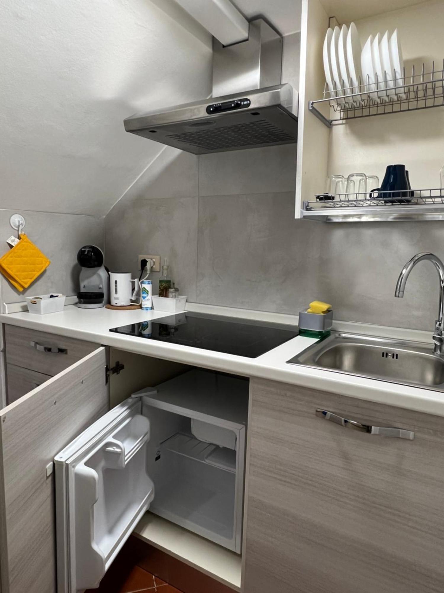Al 106 Apartment Free Wi-Fi 5 Min Dalla Stazione Prato  Buitenkant foto